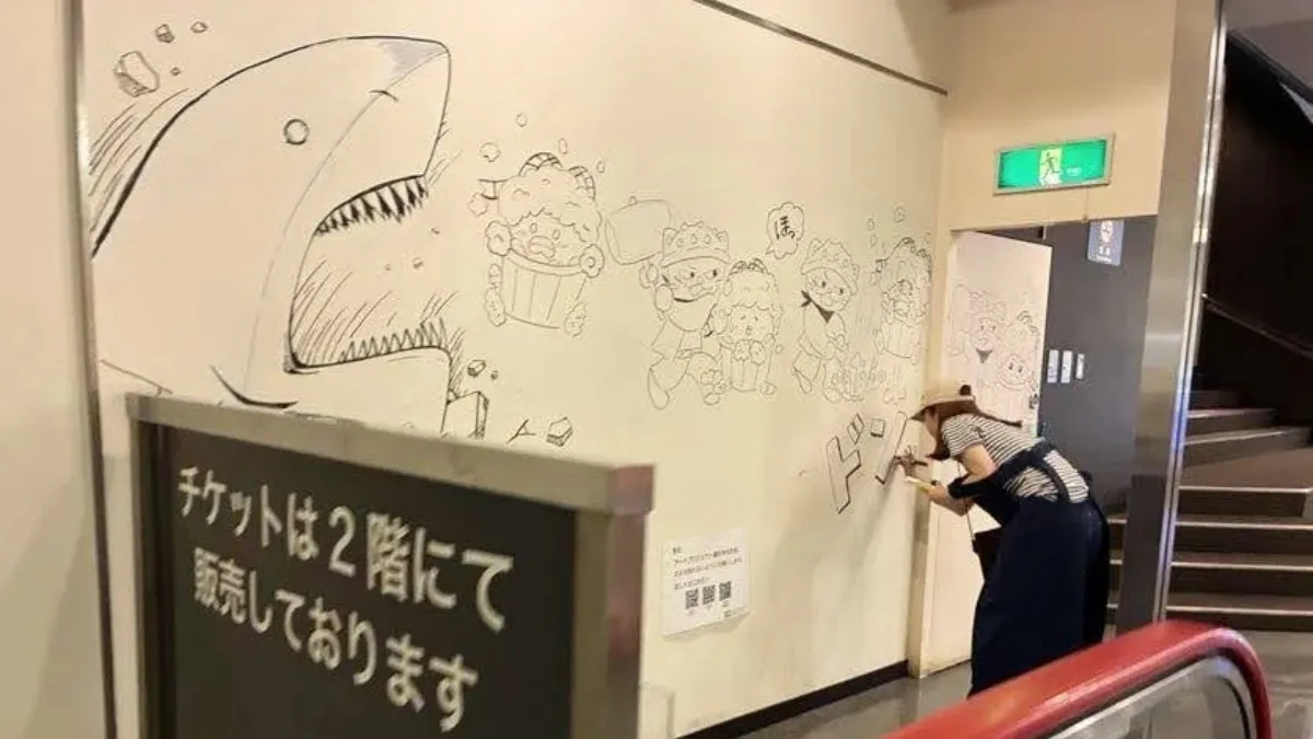 Japan Is Turning an Entire Building Into a Weekly Manga Magazine Before It Gets Demolished